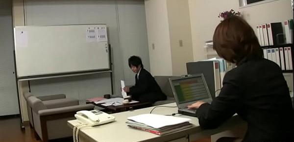  Asian office lady Tsubaki face sitting the sissy dude